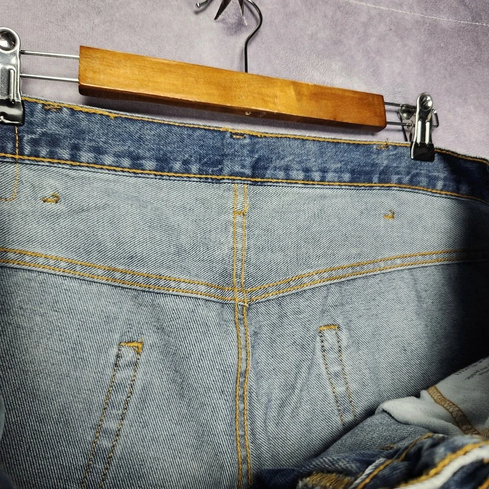 Levis 550 Mens Relaxed Fit Tapered Leg Jeans Medium Wash Blue 38x30